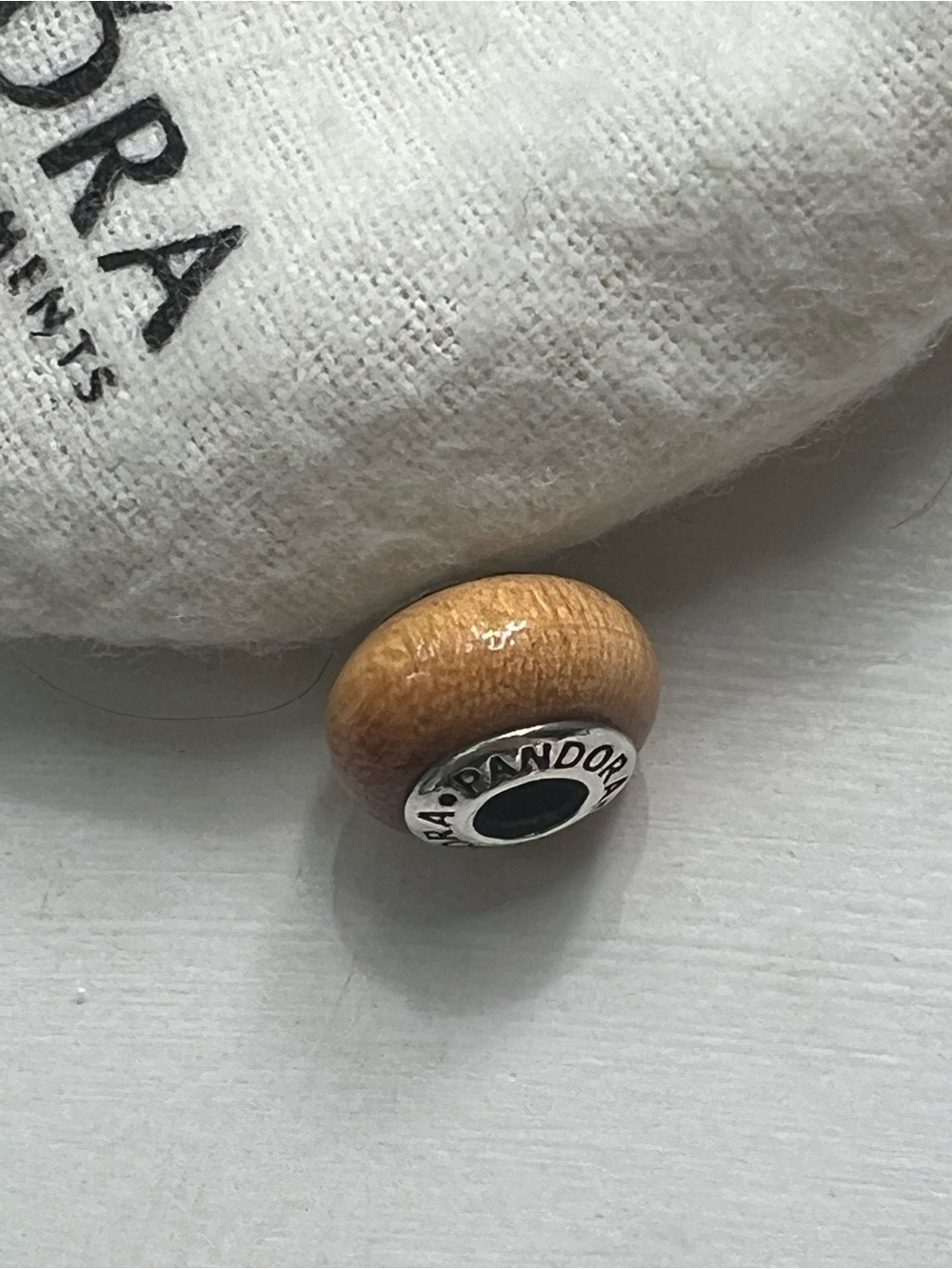 Pandora Pau Amarelo Wood Charm - Picture 6 of 6